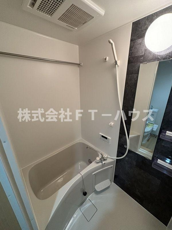 アルファ行徳の浴室