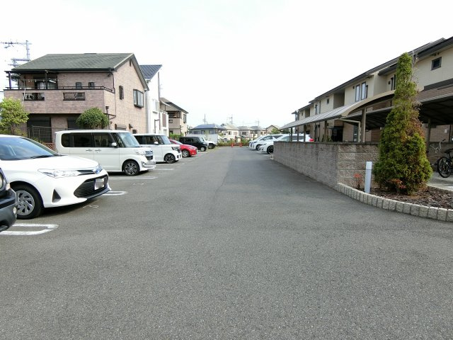 【駐車場】 | アクシス善