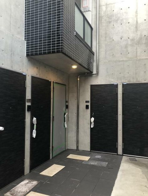 【エントランス】
