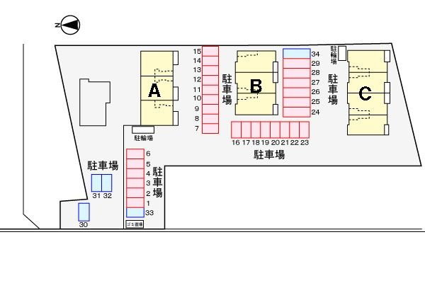 フィオーレＣの駐車場