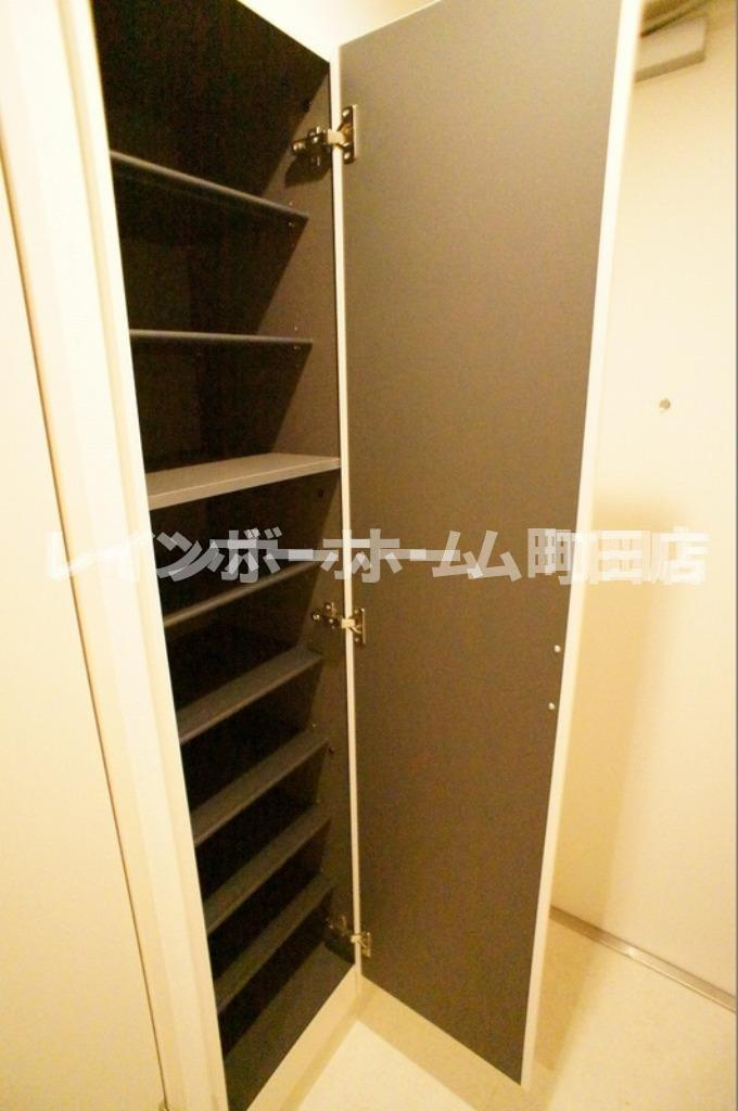 リブリ・王禅寺※初期費用分割あと払いサービス利用可能の玄関