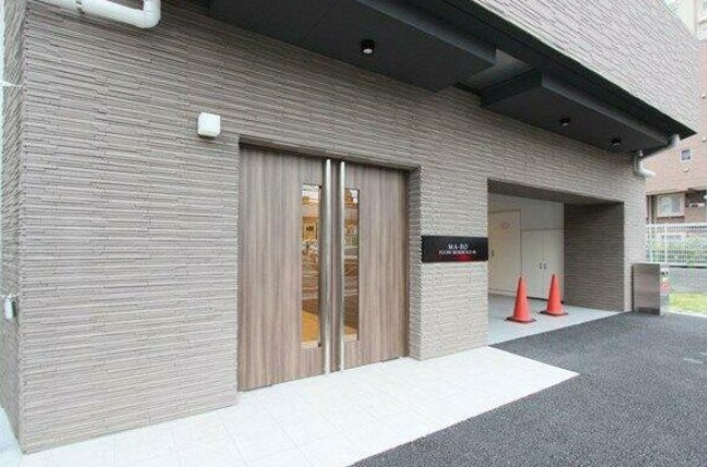 マーロ府中レジデンス♯Ｒのエントランス
