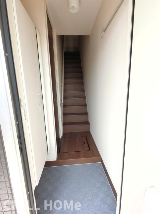 ルビー　Ｃの玄関|他社様掲載物件もまとめてご紹介、ご案内可能です(^^)/