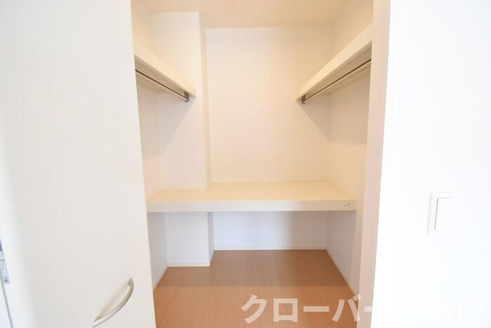ソラーナKの洋室|ウォークインクローゼット（洋室６．５帖）