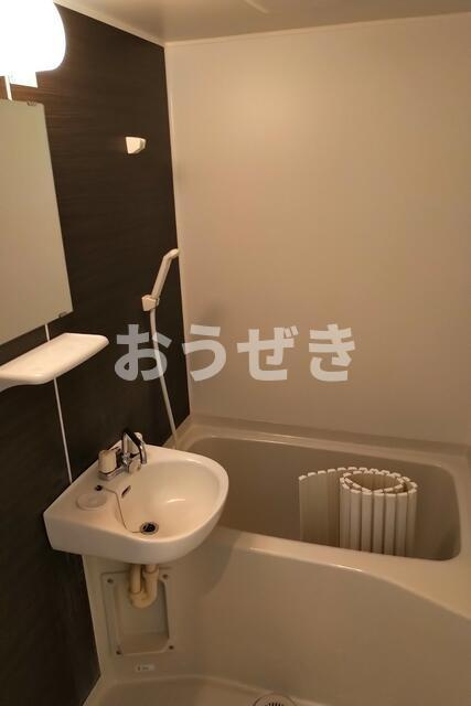 プランドール鶴見の浴室