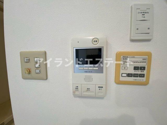 LANAI　COMFORT　15　南向き　2面採光　オートロックの設備
