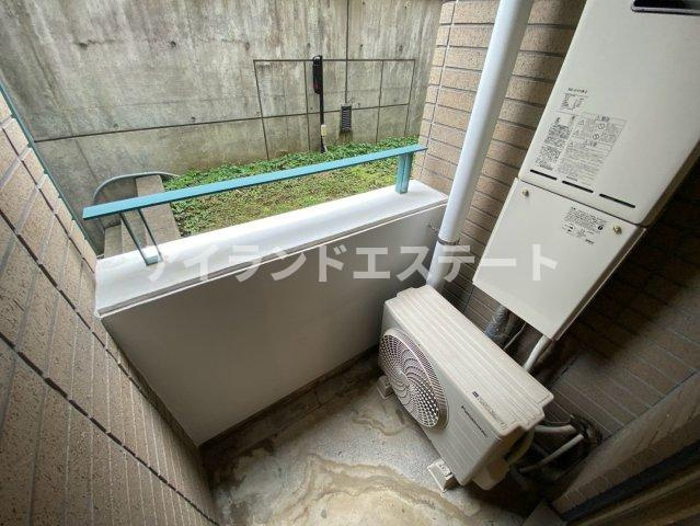 LANAI　COMFORT　15　南向き　2面採光　オートロックのバルコニー