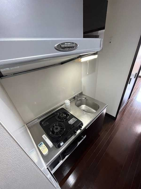 サムティ江坂JuReveのキッチン
