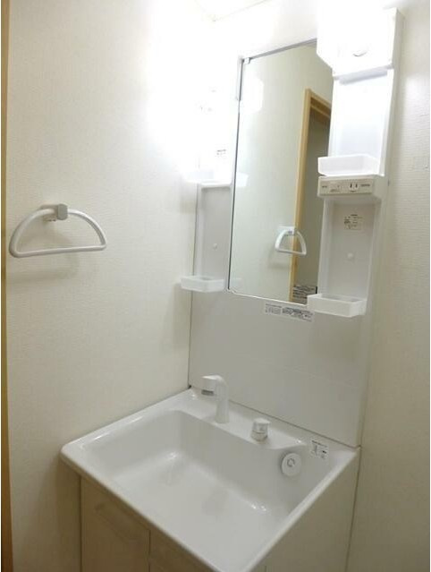 プランドール弐番館の洗面所