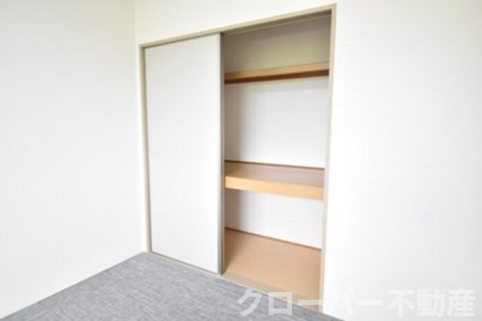 ファミーユタイチ Ａ棟の収納|物入（和室）