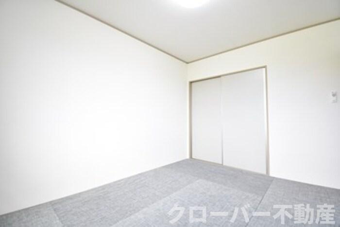 ファミーユタイチ Ａ棟の和室|和室６帖