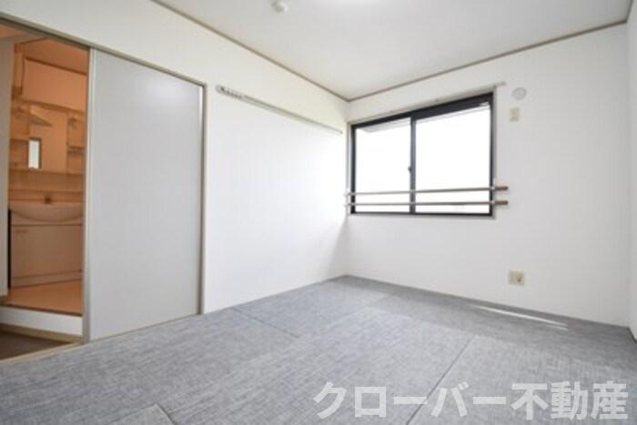 ファミーユタイチ Ａ棟の和室|和室６帖