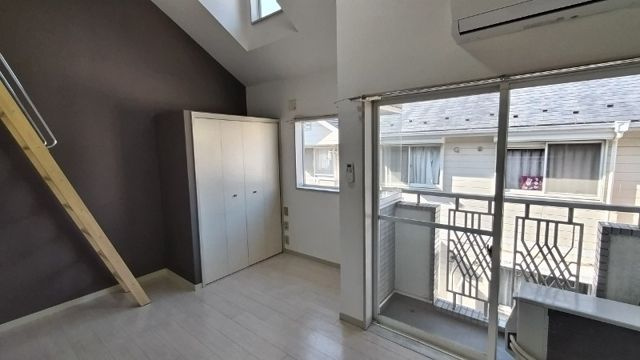 ローズアパートＲ６３番館(R-063)