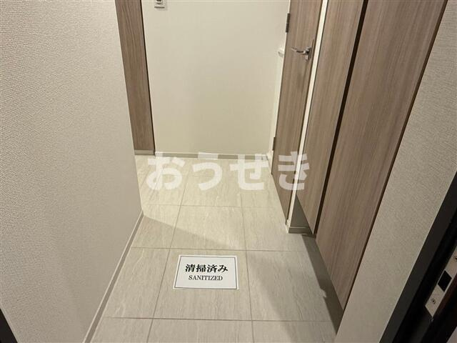 エステムプラザ横濱関内の玄関