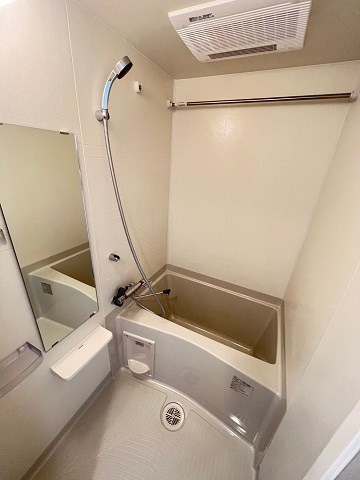 大阪市西淀川区柏里１丁目の賃貸マンションの浴室|落ち着いた空間のお風呂です