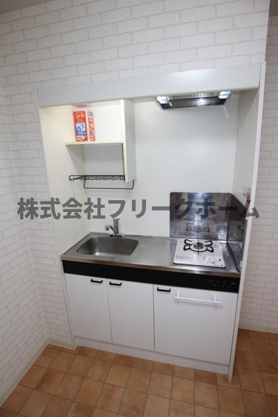 武蔵野市西久保１丁目の賃貸マンションのキッチン