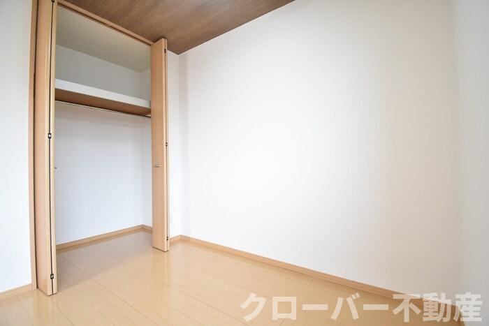 リバーサイド マロニエの洋室|洋室２．９帖
