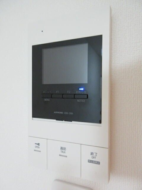 アレイ町屋のセキュリティ|TVモニター付きインターホン