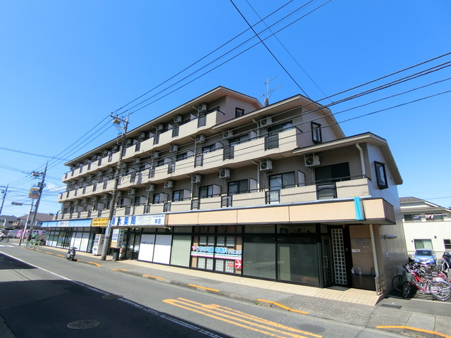 クレセントハイツの外観