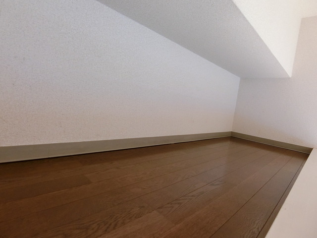 クレセントハイツのその他|ロフト部分