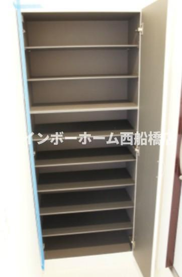 千葉市花見川区検見川町３丁目のアパートの収納