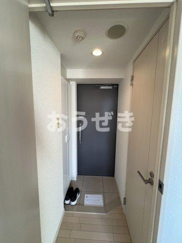 フレックスタワー横浜野毛の玄関|※同仕様参考写真