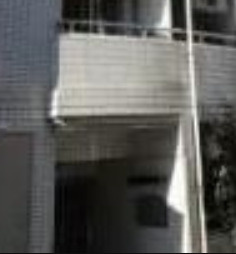 プレール椎名町のエントランス