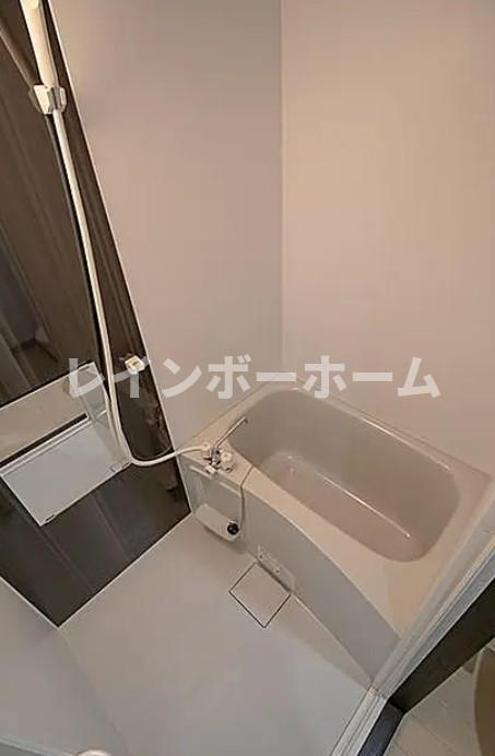ジェラトーニ浦安の浴室|※別部屋参照写真となります。