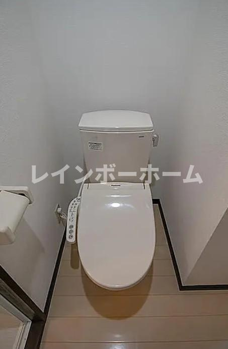 ジェラトーニ浦安のトイレ|※別部屋参照写真となります。
