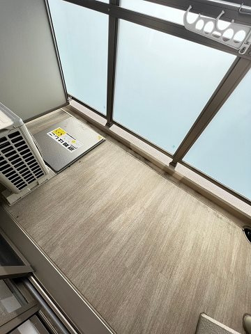 大阪市西淀川区柏里１丁目の賃貸マンションのバルコニー|外からの目が気にならないバルコニーで洗濯物が干せます