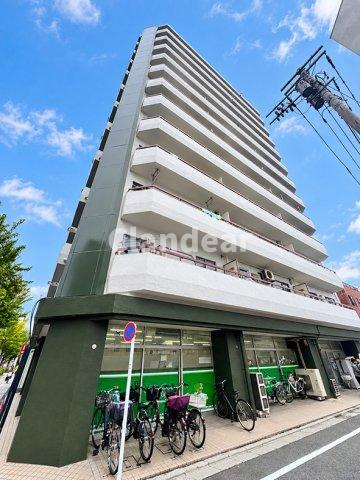 オオサキ竹の塚マンションの外観|ドキドキの新生活も、安心してスタート。ぴったりの住まいを見つけませんか？クランディアが一緒に住まい選びをサポートします‼　まずは、お気軽にお問合せください　＃クランディア