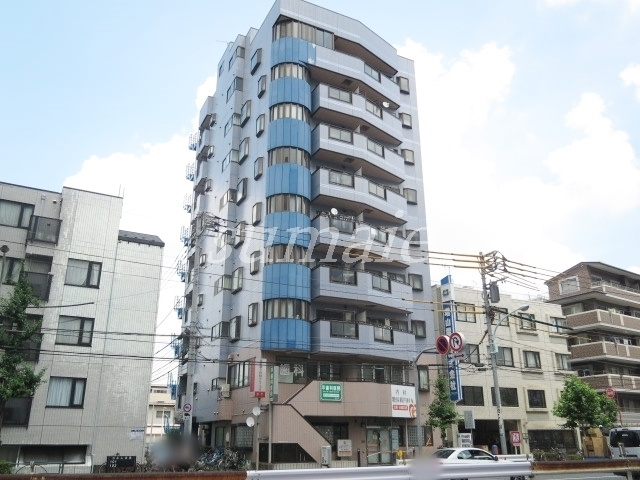 メゾン・ダジュールの外観|9階建ての物件です☆