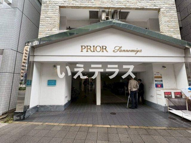 プリオーレ三宮のエントランス