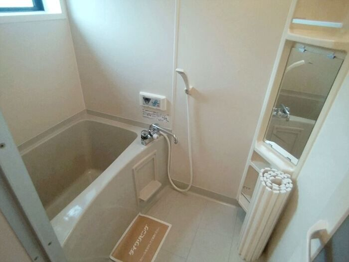 セジュールくれ竹　Aの浴室