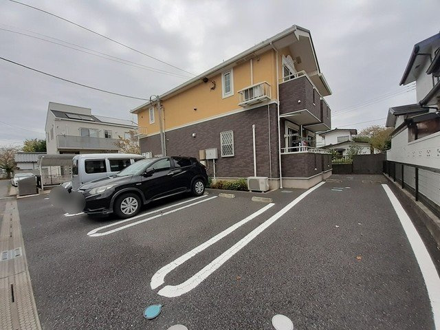 クレアールⅡの駐車場|駐車場があるので、車を買う予定の方も安心です