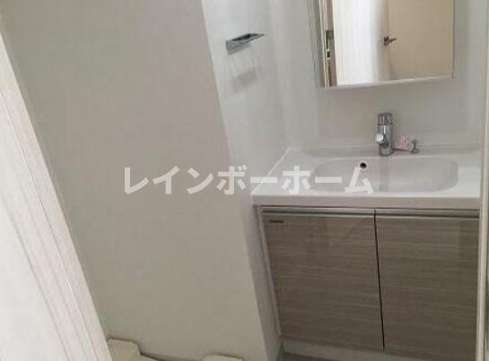 ブライズ練馬NORTHの洗面所