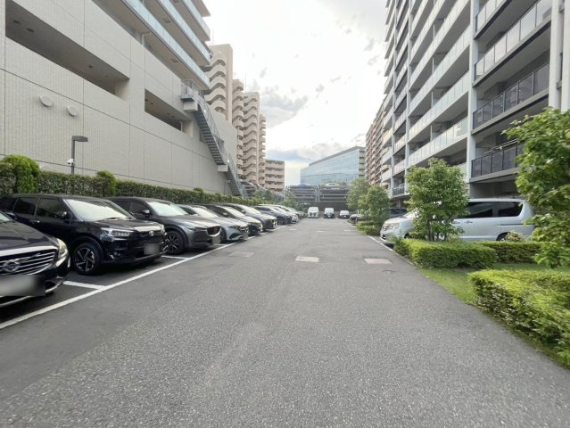 クレヴィア豊洲の駐車場|共用部・駐車場
