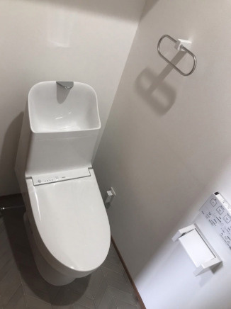 PeachⅢ【キャッシュバック対象物件】のトイレ|ゆったりとした空間のトイレです