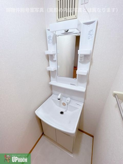 アヴェニュー小松寺 Ｂの洗面所