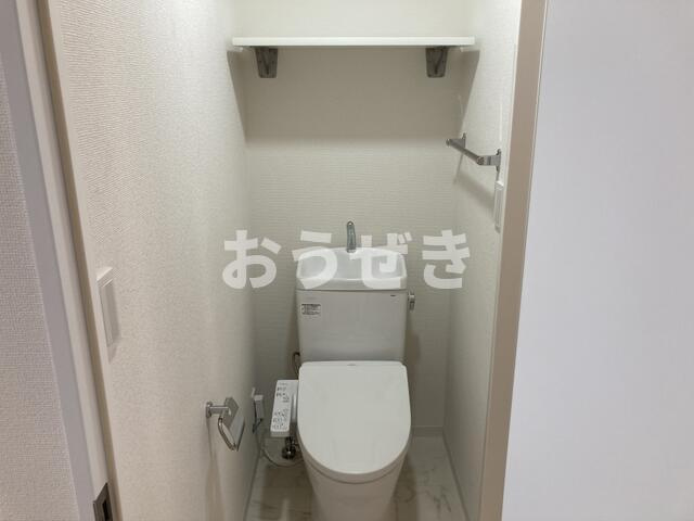 スターホームズ鶴見のトイレ|多機能便座完備！