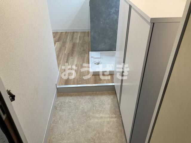 スターホームズ鶴見の玄関