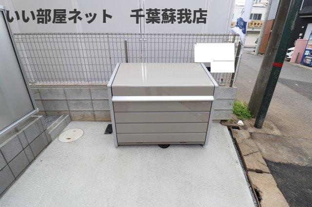 Ajour蘇我06のその他共用部分|ゴミストッカー
同メーカー施工イメージ画像です！
