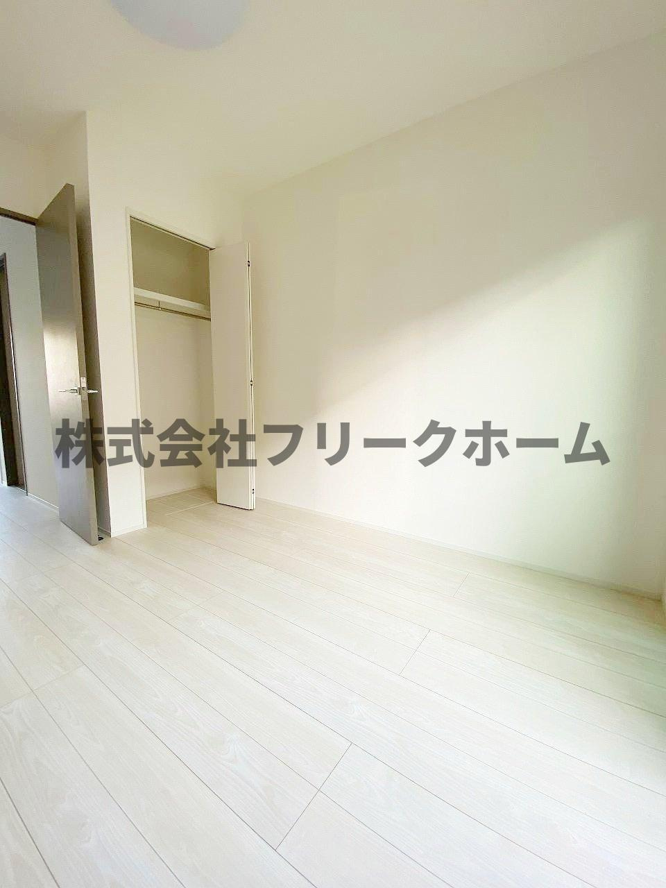 小金井市貫井南町４丁目のアパートの寝室