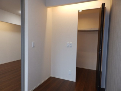 【収納】 | LSY52 | 同間取り別部屋写真です。