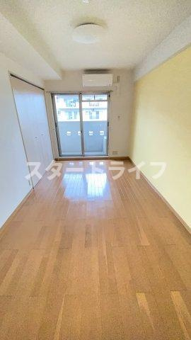 大阪市淀川区木川西４丁目の賃貸マンションの寝室