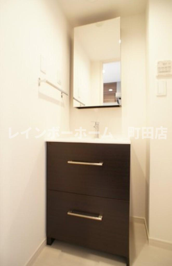リブリ・湘南台※初期費用分割あと払いサービス利用可能の玄関
