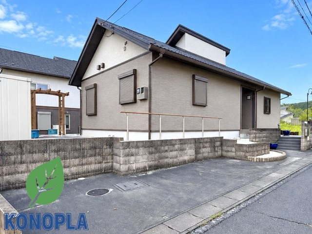 【中古戸建】安中市秋間みのりが丘の外観|■外観｜今から見たい！大歓迎です♪お気軽にお問い合わせください♪オウチ探しは木ノ葉プランニング♪