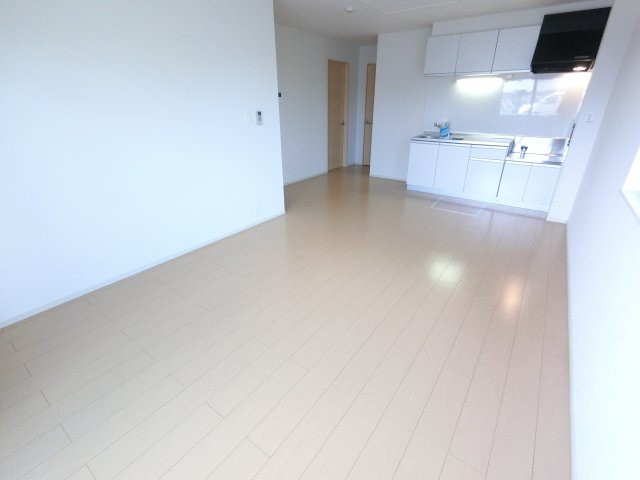 【その他】 | ヴィラ キュラス | ＊リビングの写真です＊