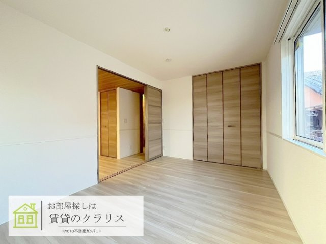 エンラージ西院