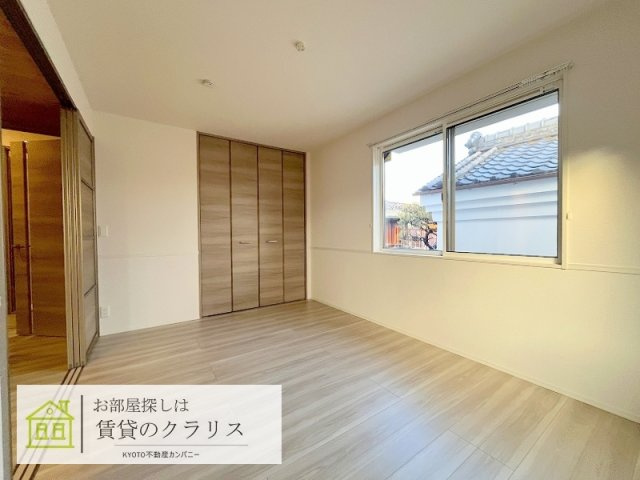 エンラージ西院
